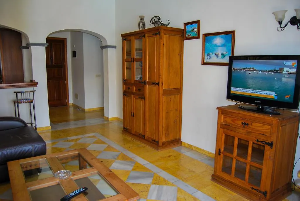 Eslanzarote Villa Victoria, Heated Pool, Super Wifi, Sat Tv Playa Blanca