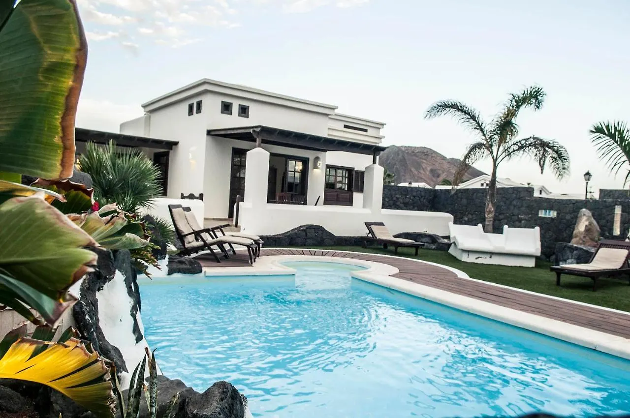 Eslanzarote Villa Victoria, Heated Pool, Super Wifi, Sat Tv Playa Blanca  0*, Playa Blanca (Lanzarote) Spain